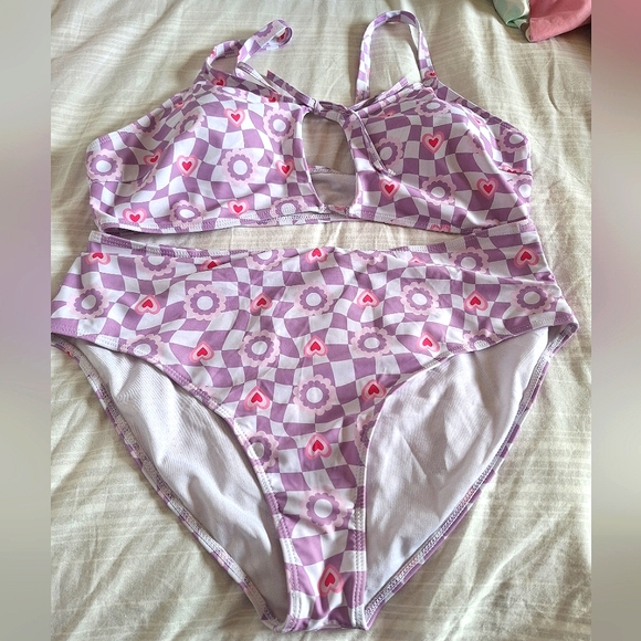 SHEIN 2XL Plaid & Heart Print Tie Front Bikini Swimsuit - Picture 15 of 15